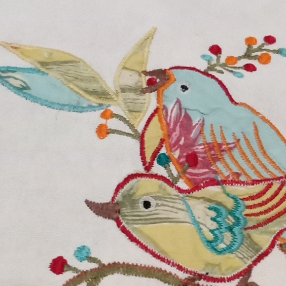 Vintage Embroidered Linen Tea Towel - Birds - Picture 9 of 17